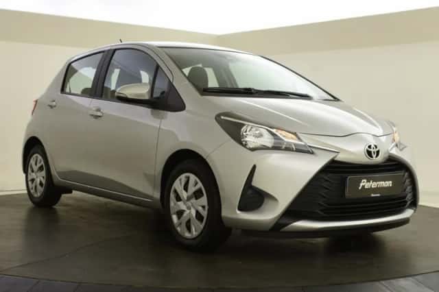 Toyota Yaris (2017) thumbnail 2