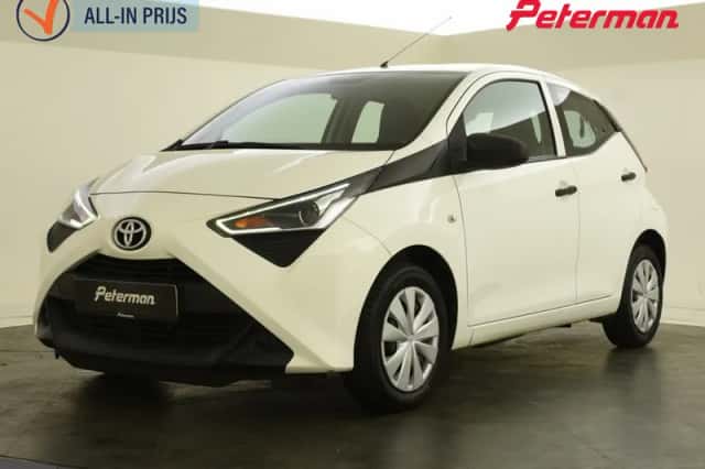 Toyota Aygo (2018) thumbnail 1