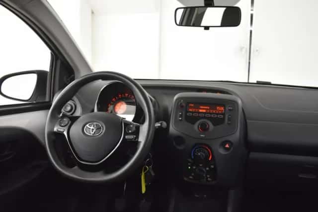 Toyota Aygo (2020) thumbnail 3