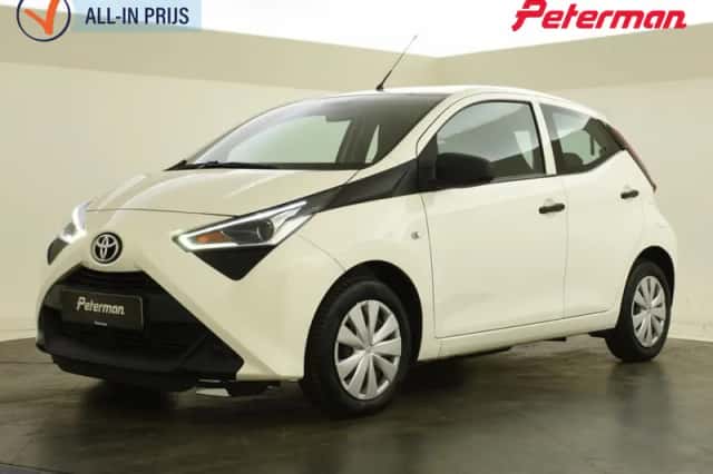Toyota Aygo (2021) thumbnail 1
