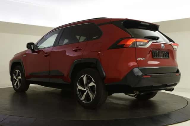 Toyota RAV4 (2022) thumbnail 6