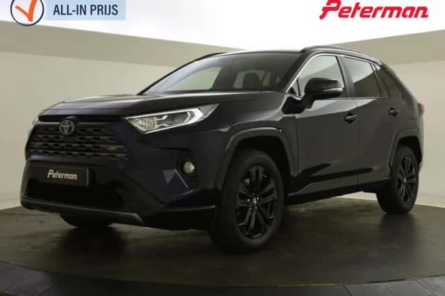 Toyota RAV4 (2021) thumbnail 1
