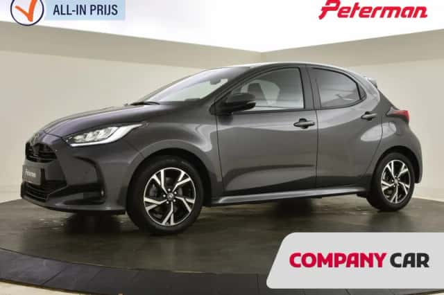 Toyota Yaris (2025) thumbnail 1