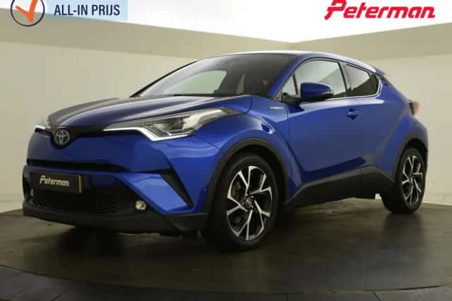 Toyota C-HR (2018) thumbnail 1