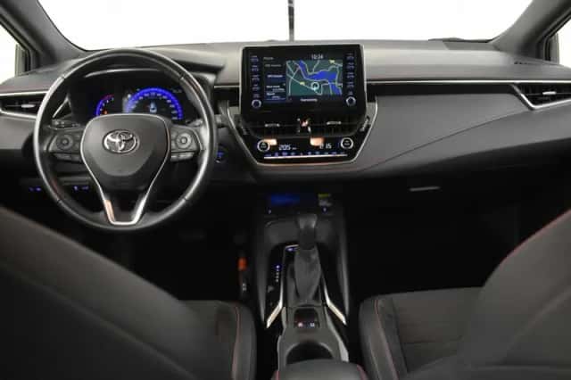 Toyota Corolla (2022) thumbnail 4