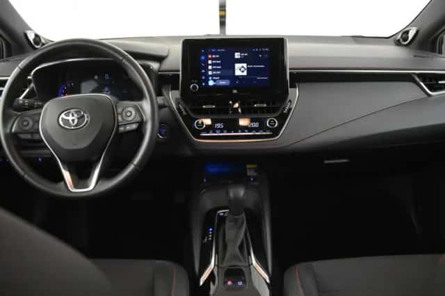 Toyota Corolla (2022) thumbnail 4