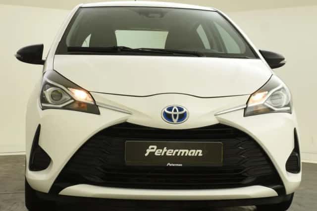 Toyota Yaris (2020) thumbnail 5