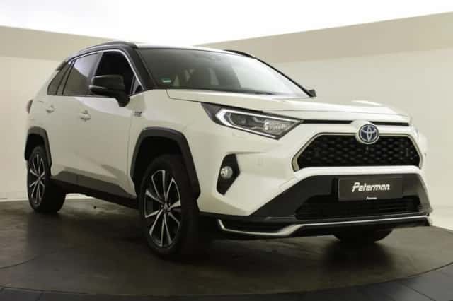 Toyota RAV4 (2022) thumbnail 6