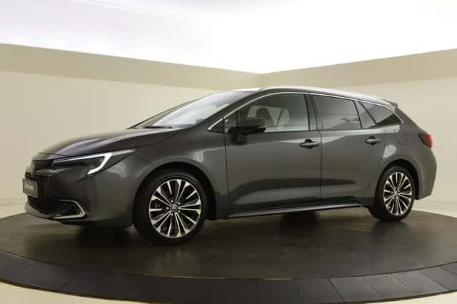 Toyota Corolla (2024) thumbnail 4