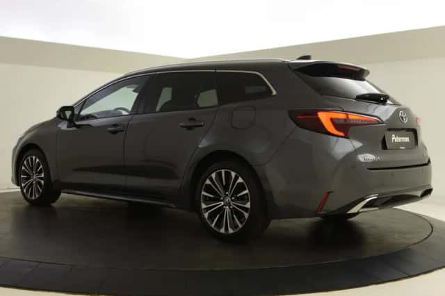 Toyota Corolla (2024) thumbnail 6