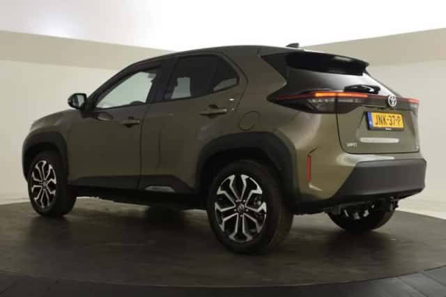 Toyota Yaris Cross (2022) thumbnail 6