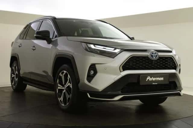 Toyota RAV4 (2023) thumbnail 5