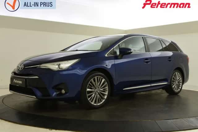 Toyota Avensis (2016) thumbnail 1