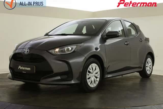 Toyota Yaris (2022) thumbnail 1