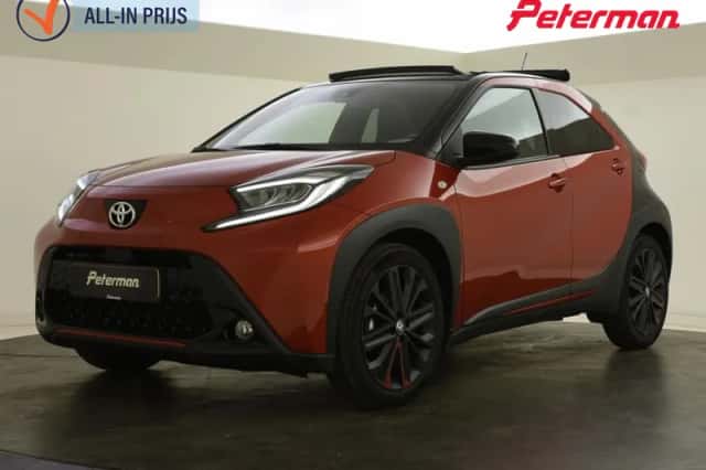 Toyota Aygo (2023) thumbnail 1