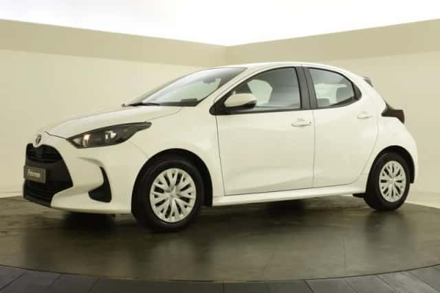 Toyota Yaris (2021) thumbnail 5