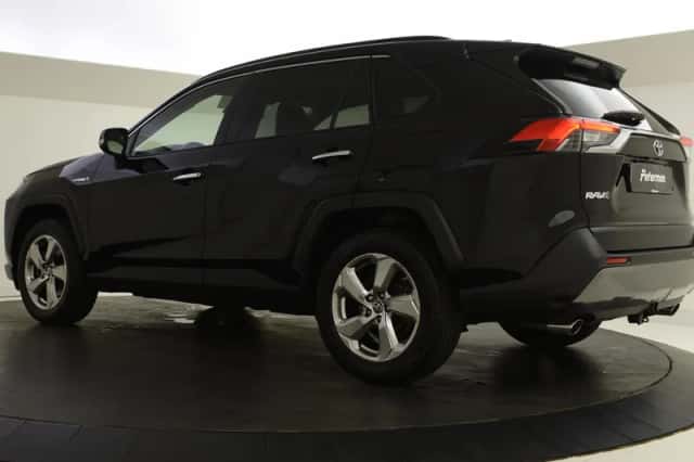 Toyota RAV4 (2019) thumbnail 5