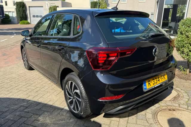 Volkswagen Polo (2022) thumbnail 5