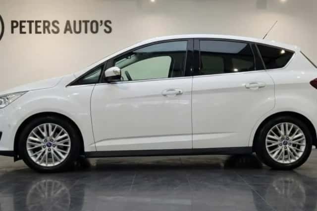 Ford C-Max (2015) thumbnail 2