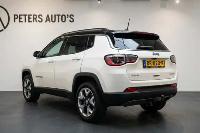 Jeep Compass (2018) thumbnail 3