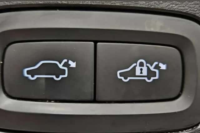 Volvo V60 (2020) thumbnail 6
