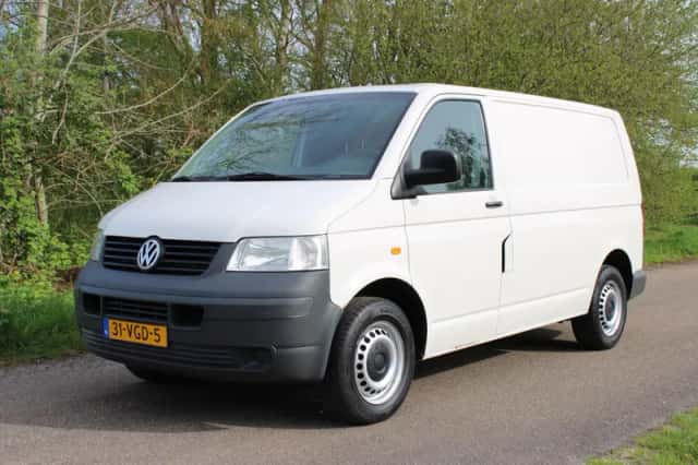 Volkswagen Transporter (2006) thumbnail 1