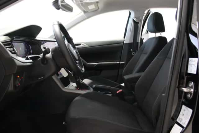 Volkswagen Polo (2019) thumbnail 4