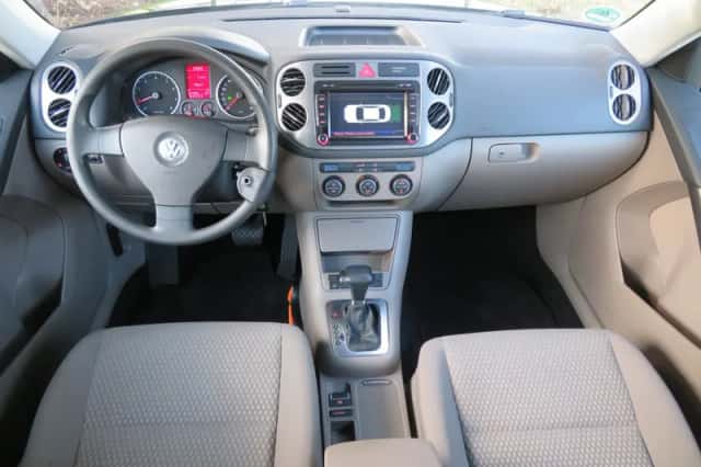 Volkswagen Tiguan (2009) thumbnail 5