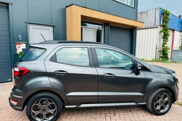 Ford EcoSport (2018) thumbnail 2