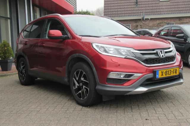 Honda CR-V (2018) thumbnail 3