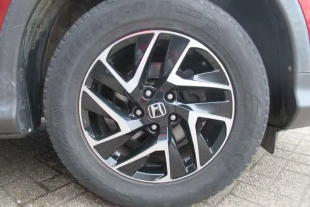 Honda CR-V (2018) thumbnail 5