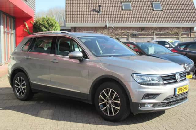 Volkswagen Tiguan (2019) thumbnail 3