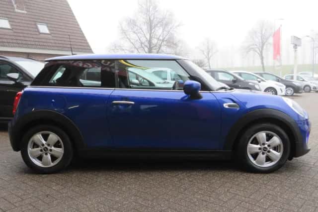 MINI One (2019) thumbnail 5