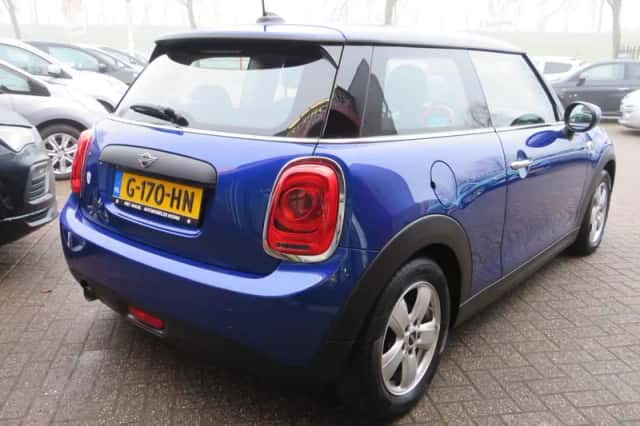MINI One (2019) thumbnail 6