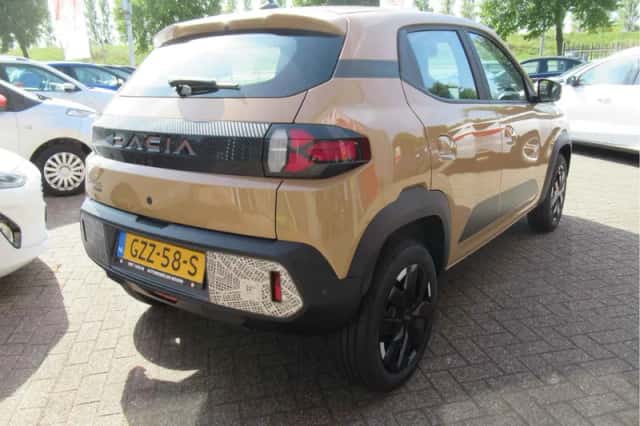 Dacia Spring (2025) thumbnail 5