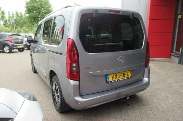 Opel Combo Tour (2020) thumbnail 2