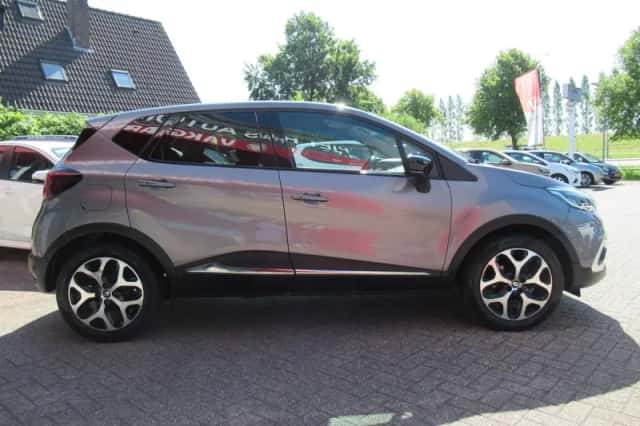 Renault Captur (2018) thumbnail 4