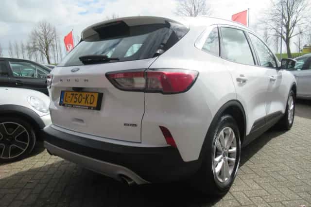 Ford Kuga (2021) thumbnail 6