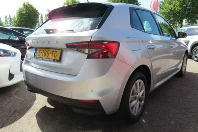 Škoda Fabia (2023) thumbnail 6
