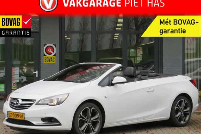 Opel Cascada (2016) thumbnail 1