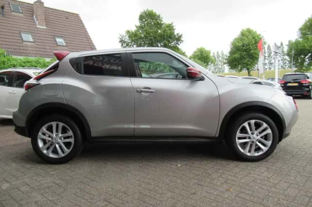Nissan Juke (2018) thumbnail 4