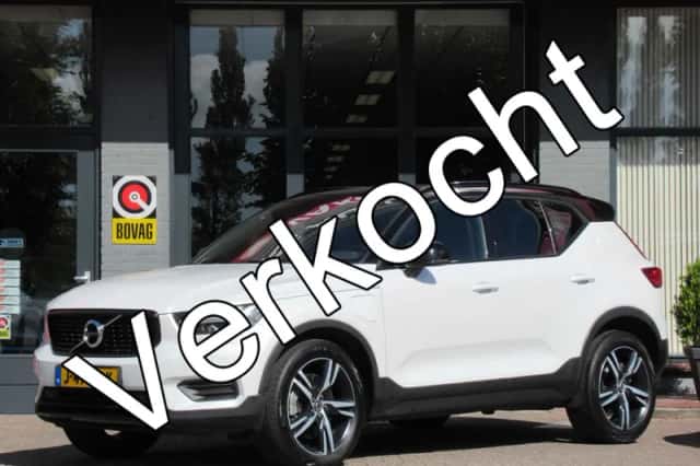 Volvo XC40 (2020) thumbnail 1