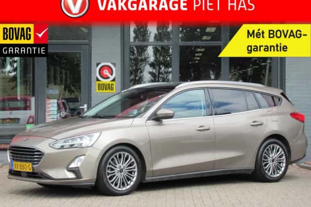 Ford Focus (2019) thumbnail 1