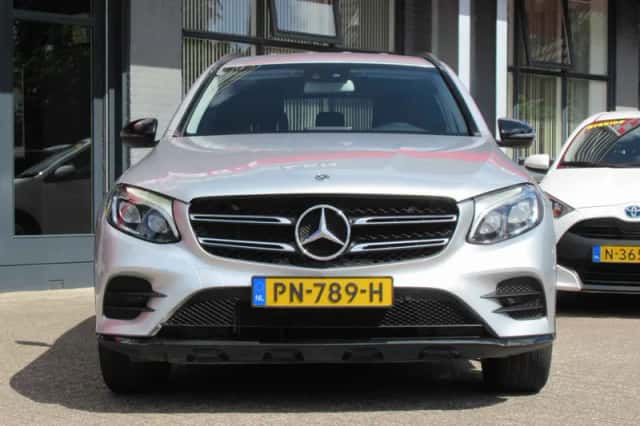 Mercedes-Benz GLC-Klasse (2017) thumbnail 2
