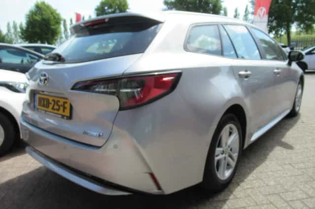 Toyota Corolla (2022) thumbnail 6