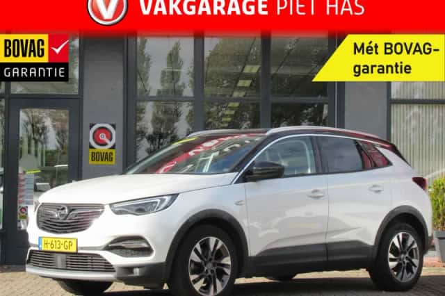 Opel Grandland (2020) thumbnail 1