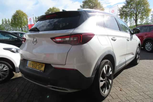 Opel Grandland (2020) thumbnail 6