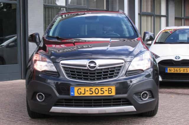 Opel Mokka (2015) thumbnail 2