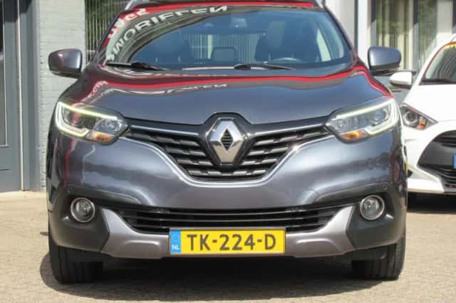 Renault Kadjar (2018) thumbnail 2