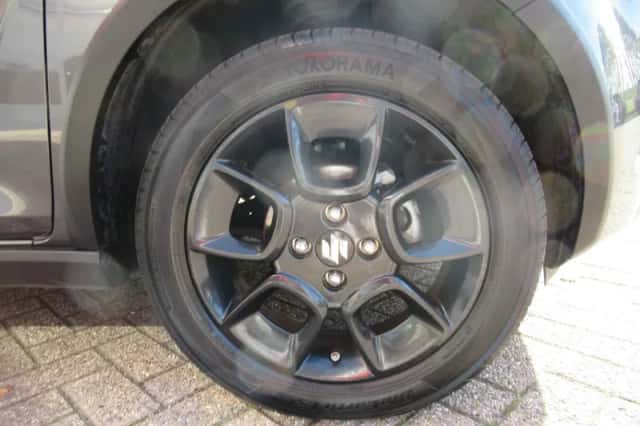 Suzuki Ignis (2022) thumbnail 5